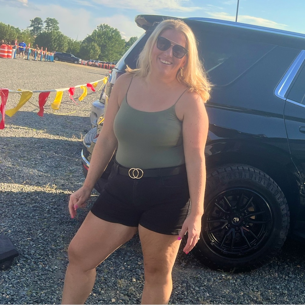 Meet your Posher, Brittany